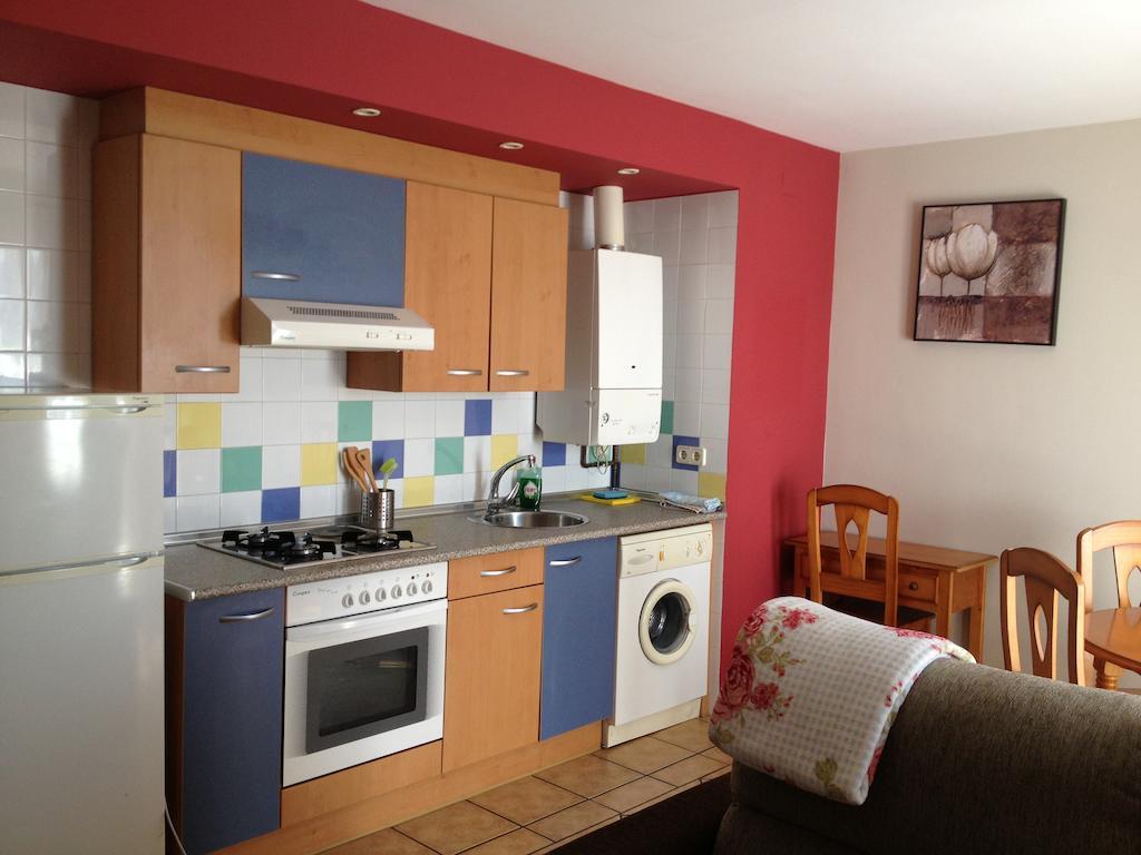 Apartamentos Residencial Fornocal Alquézar Pokoj fotografie